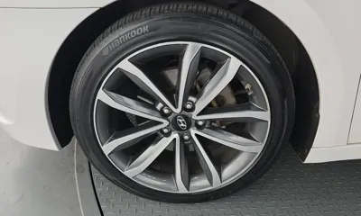 Hyundai i40 2014, 176357 км, за 3561.28 USD