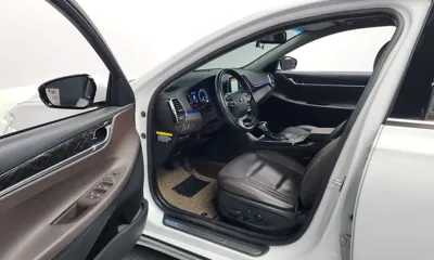 Hyundai Grandeur 2017, 56529 км, за 8060.79 USD - фото 10