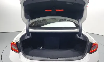 Hyundai Grandeur 2017, 56529 км, за 8060.79 USD - фото 20
