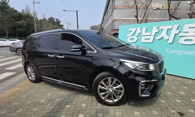 Kia Canival 2019, 166524 км, за 9051.24 USD