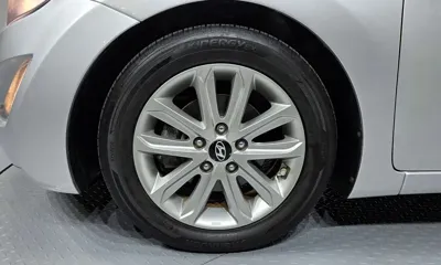 Hyundai Avante 2015, 103154 км, за 4370.86 USD