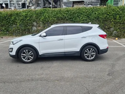 Hyundai Santafe 2015, 183212 км, за 6236.05 USD