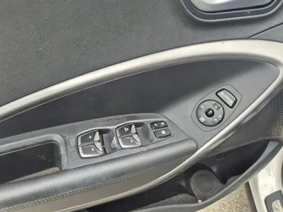 Hyundai Santafe 2015, 183212 км, за 6236.05 USD - фото 13