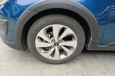 Kia KX Cross 2017, 82200 км, за 6445 USD - фото 10