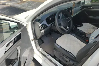 Volkswagen Lavida 2023, 18300 км, за 12330 USD - фото 13