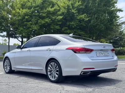 Hyundai Genesis 2016, 123129 км, за 6449.51 USD - фото 6