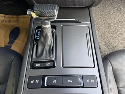 Hyundai Genesis 2016, 123129 км, за 6449.51 USD - фото 15
