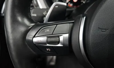 BMW 3-Series 2018, 92211 км, за 13348.96 USD - фото 31