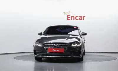 Hyundai Grandeur 2018, 59930 км, за 9572.18 USD