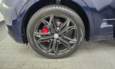 Maserati Levante 2020, 61052 км, за 25063.48 USD