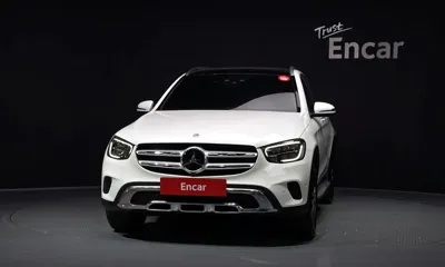 Mercedes-Benz GLC-Class 2022, 61477 км, за 27907.91 USD