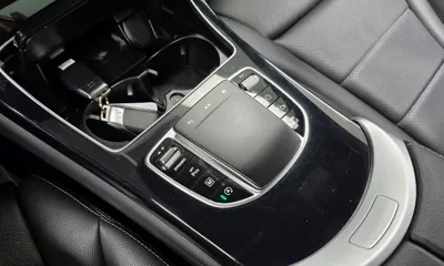 Mercedes-Benz GLC-Class 2022, 61477 км, за 27907.91 USD - фото 32
