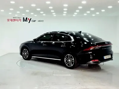 Hyundai Grandeur 2022, 83914 км, за 11513.72 USD