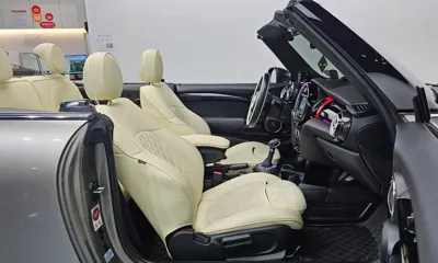 MINI Cooper Convertible 2017, 99698 км, за 8794.79 USD - фото 11