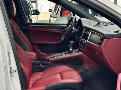 Porsche Macan 2020, 90399 км, за 29134.22 USD - фото 6