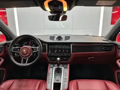 Porsche Macan 2020, 90399 км, за 29134.22 USD - фото 13