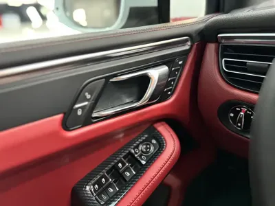 Porsche Macan 2020, 90399 км, за 29134.22 USD - фото 21