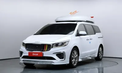 Kia Canival · 2019 год
