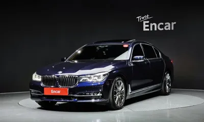 BMW 7-Series · 2016 год