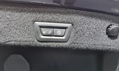 BMW 7-Series 2016, 147117 км, за 13812.16 USD - фото 20