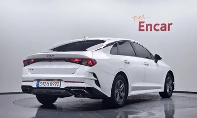 Kia K5 2022, 84612 км, за 10358.31 USD