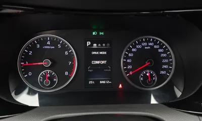 Kia K5 2022, 84612 км, за 10358.31 USD - фото 8