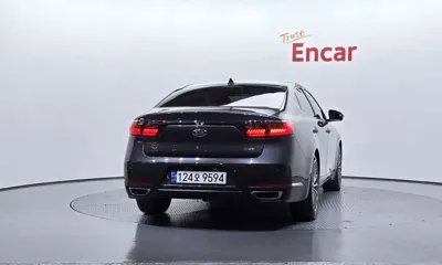 Kia K7 2016, 149106 км, за 8259 USD