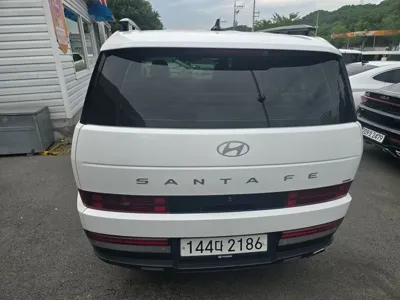 Hyundai Santafe 2024, 48919 км, за 19495.86 USD