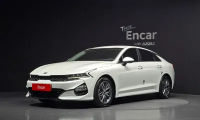 Kia K5 · 2021 год