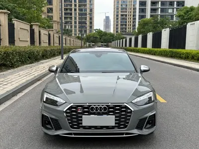 Audi S5 2021, 61000 км, за 36475.21 USD
