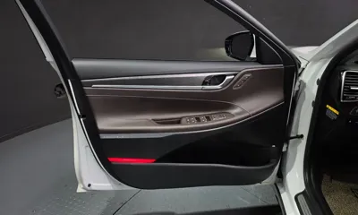 Hyundai Grandeur 2018, 99818 км, за 11265.22 USD - фото 24
