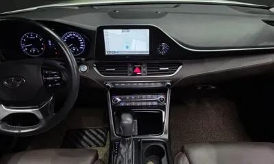 Hyundai Grandeur 2018, 99818 км, за 11265.22 USD - фото 30
