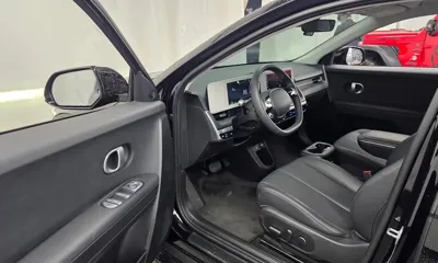Hyundai Ioniq5 2023, 44880 км, за 20624.02 USD - фото 10