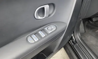 Hyundai Ioniq5 2023, 44880 км, за 20624.02 USD - фото 27