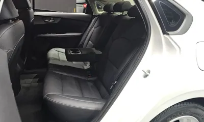 Kia K3 2021, 62430 км, за 9045.56 USD - фото 12