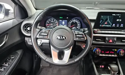 Kia K3 2021, 62430 км, за 9045.56 USD - фото 13
