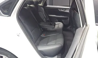 Kia K3 2021, 62430 км, за 9045.56 USD - фото 26