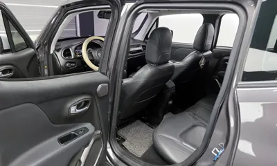 Jeep Renegade 2018, 114806 км, за 5695.36 USD - фото 11
