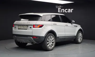 Land Rover Range Rover Evoque 2016, 138999 км, за 5942.63 USD