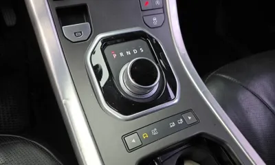 Land Rover Range Rover Evoque 2016, 138999 км, за 5901.27 USD - фото 9