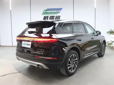 Lincoln Corsair 2021, 64100 км, за 14599.29 USD