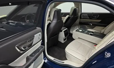 Lincoln Continental 2019, 121965 км, за 14476.48 USD - фото 12