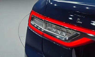 Lincoln Continental 2019, 121965 км, за 14476.48 USD - фото 23