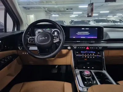 Kia Canival 2022, 70000 км, за 17876.87 USD