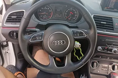 Audi Q3 2016, 117000 км, за 8872 USD
