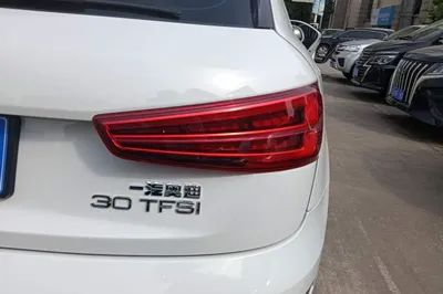 Audi Q3 2016, 117000 км, за 8872 USD - фото 11