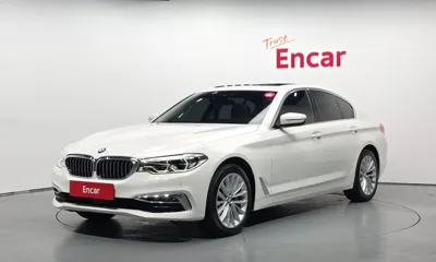BMW 5-Series · 2020 год
