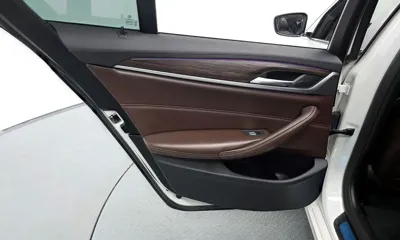 BMW 5-Series 2020, 86839 км, за 18800.43 USD - фото 25