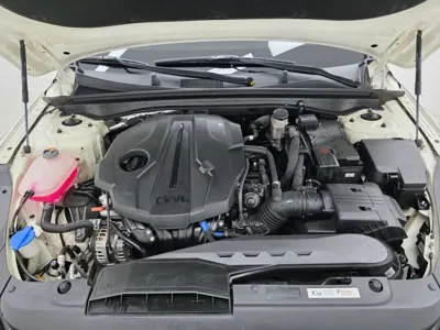 Kia K5 2022, 112329 км, за 8665.41 USD - фото 17