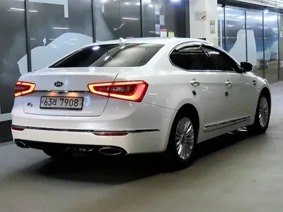 Kia K7 2013, 145577 км, за 3190.73 USD